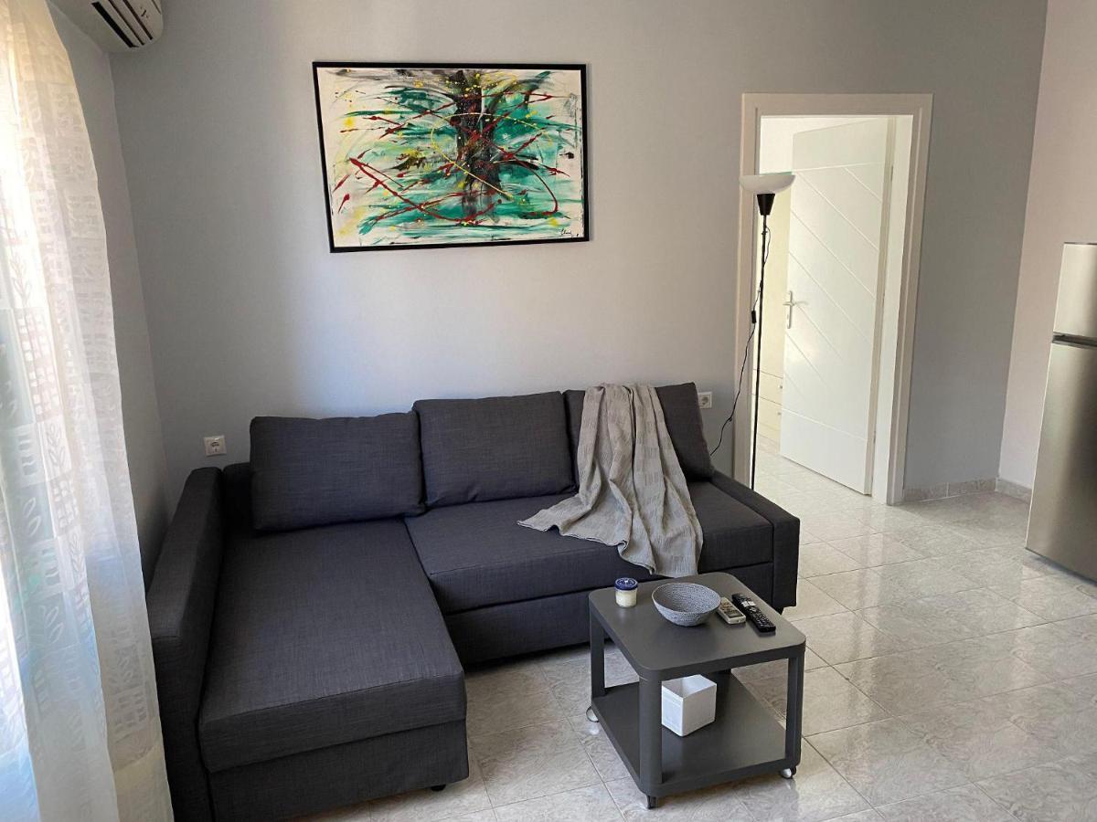 Paraskevi'S Apt - City Center W/ Lovely Park View Rhodes City エクステリア 写真